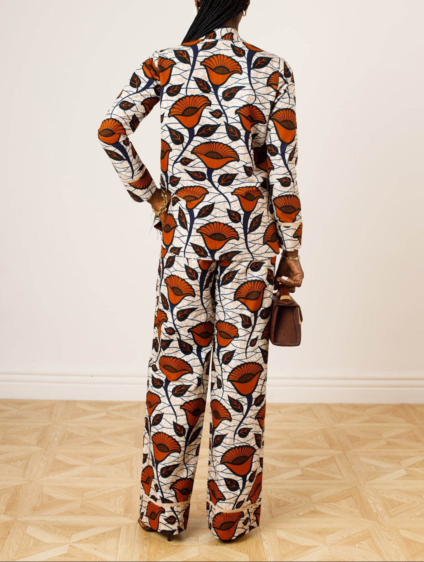 Long Sleeved Pajamas Set