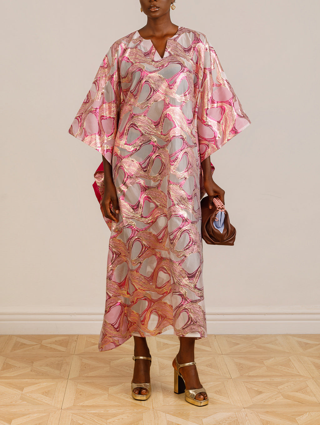 Jacquard Metallic Kaftan in Pink