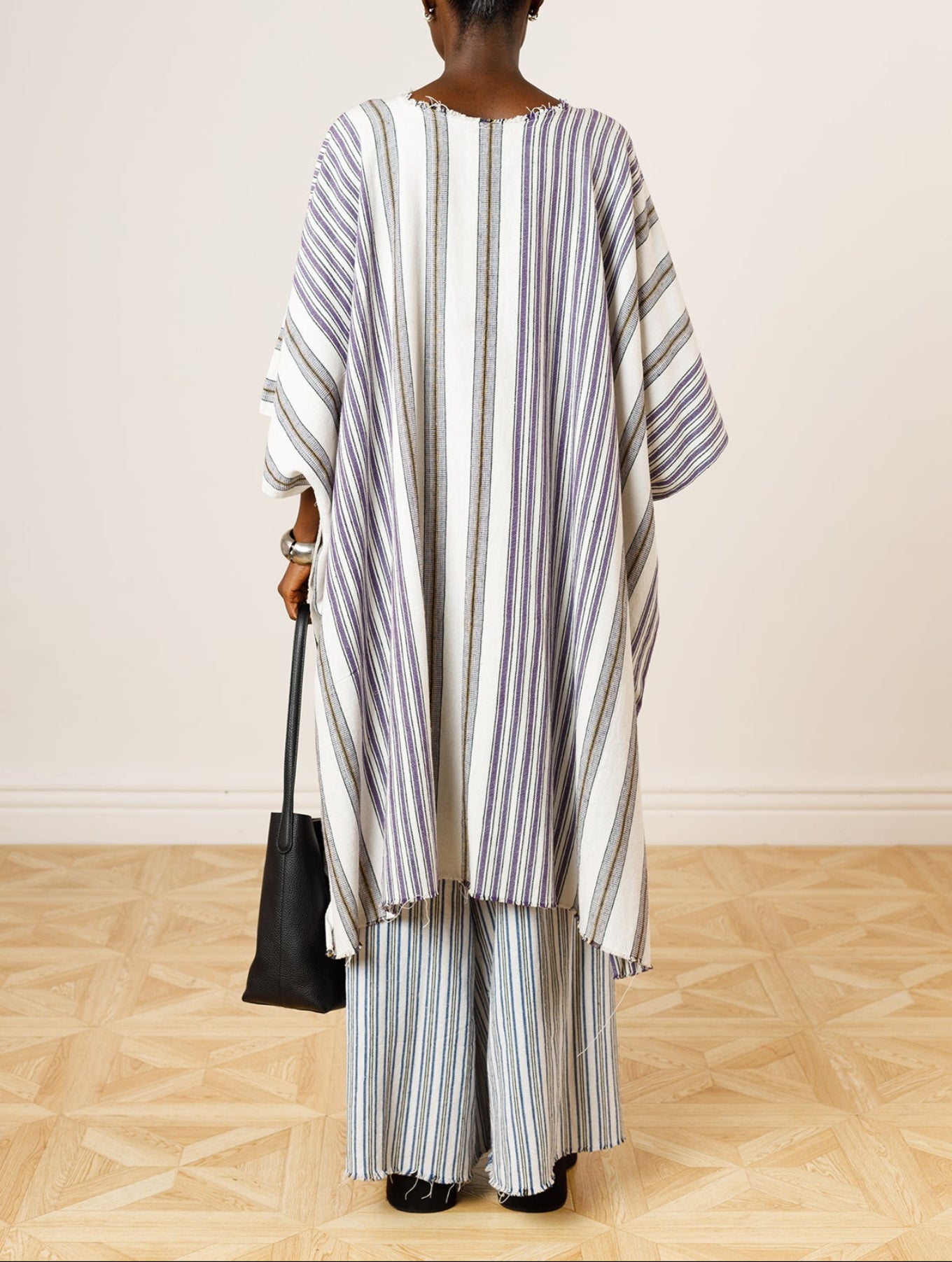 Kanvo Smock Top