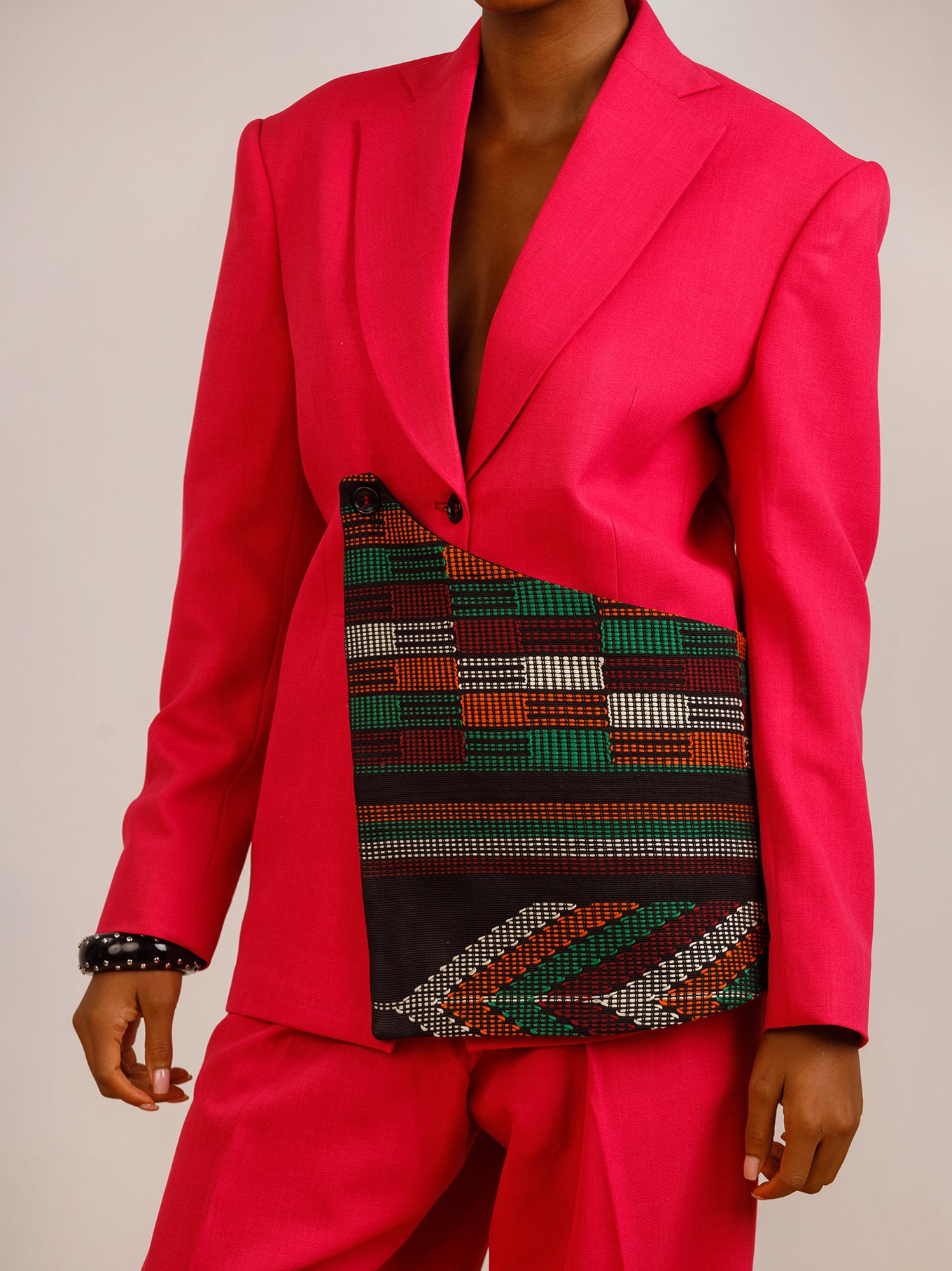 Ojongo Suit in Pink