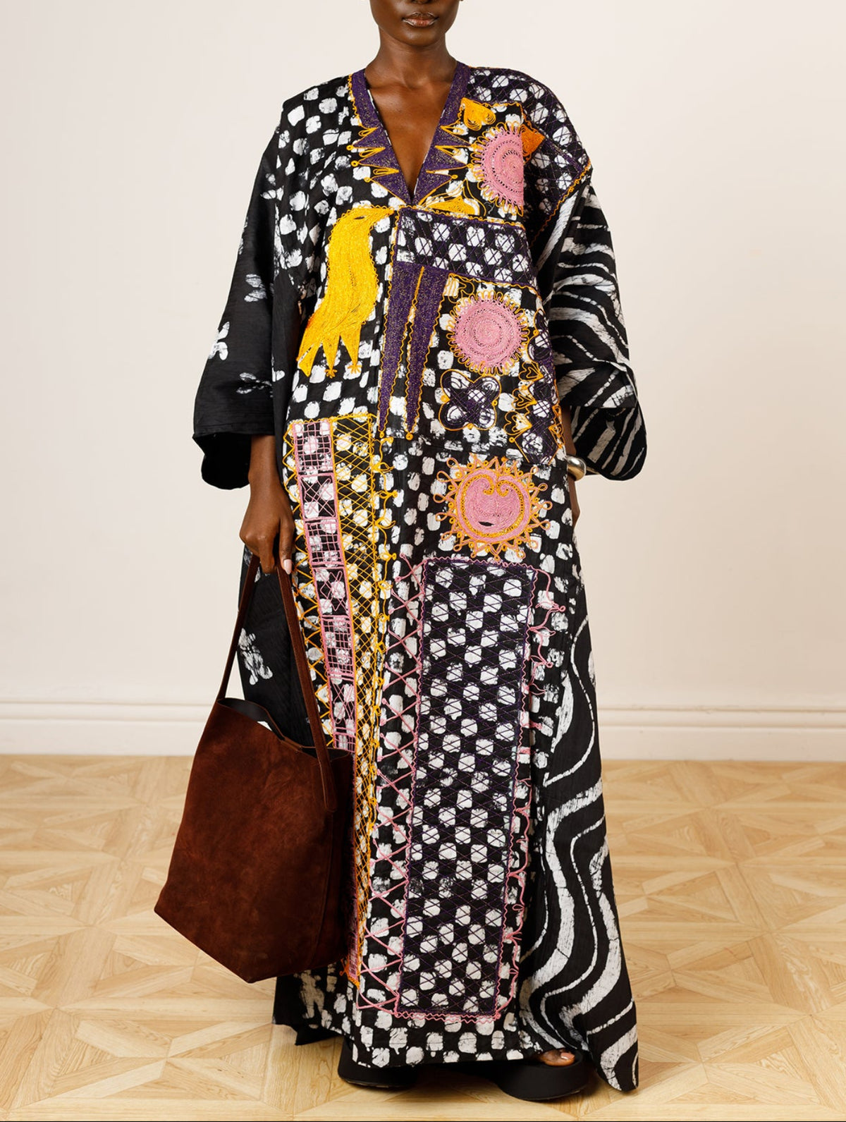 Dye Lab x L’Artisane Black & White Embroidered Agbada