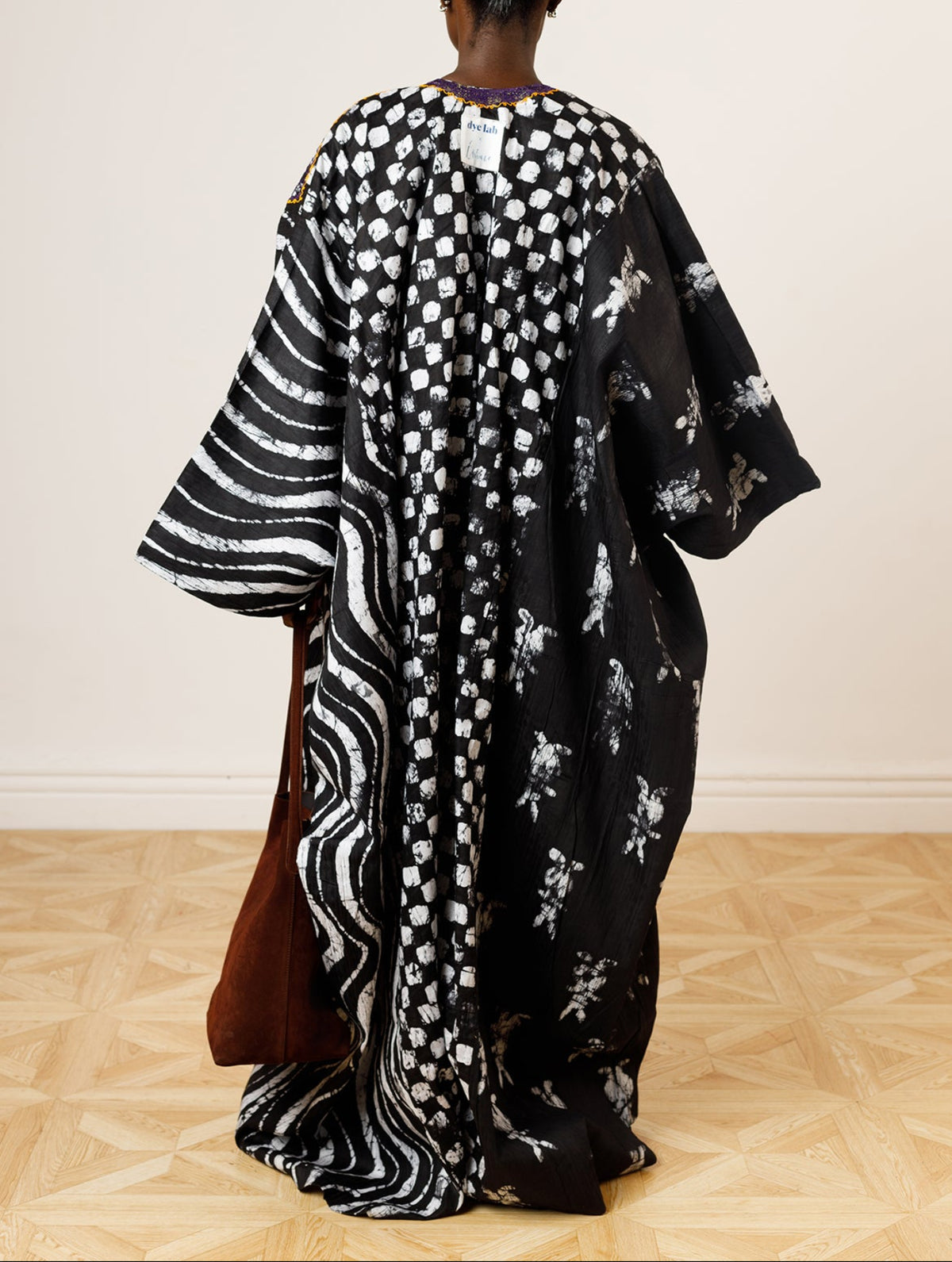 Dye Lab x L’Artisane Black & White Embroidered Agbada