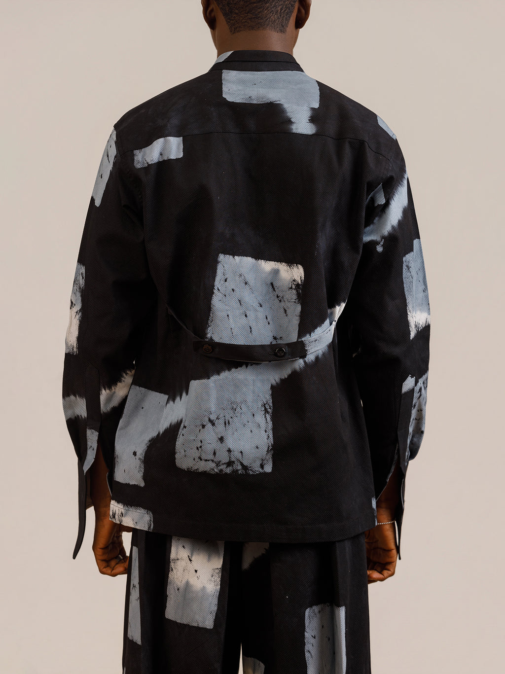 Detailed Bishop Collar Shirt