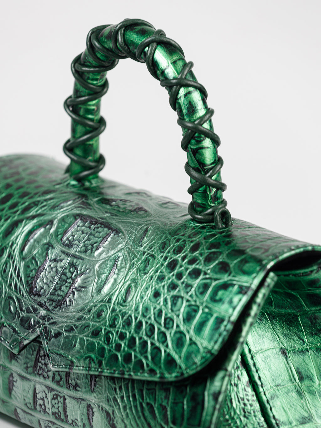 The Hero Classic Bag