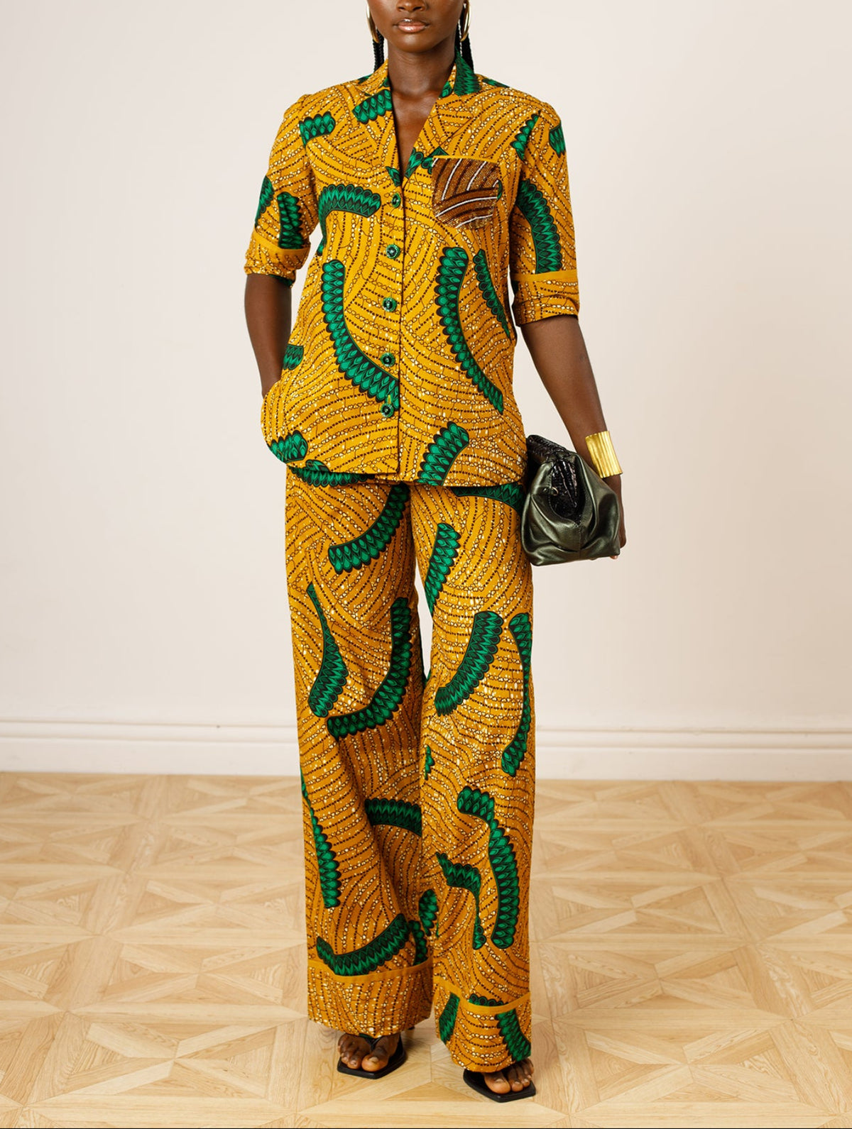 Short Sleeved Pajamas Set